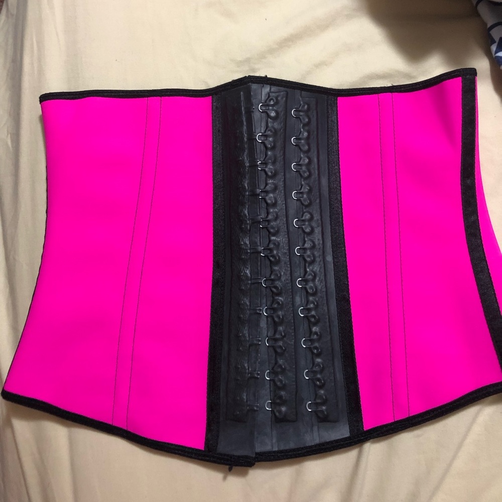 Diane Large Sports Girdle